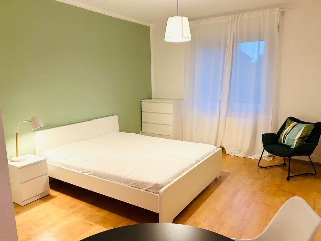 Modernes Wohnen Nähe BI Stadtzentrum und Uni, Bielefeld Amsterdam Apartments for Rent