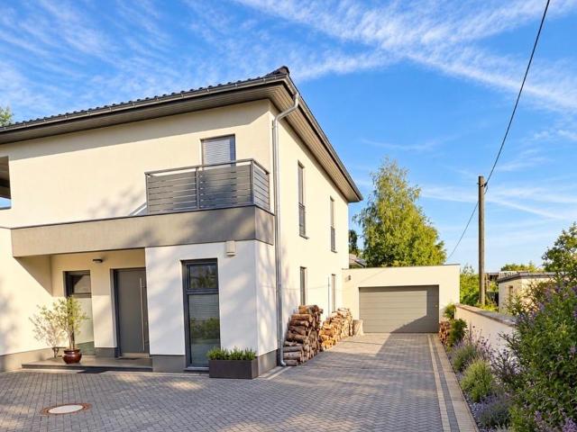 Modernes Wohnhaus Bj. 2019 in der Mötzower Vorstadt provisionsfre