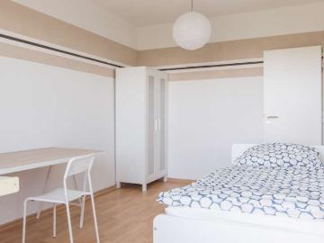 Friedrichsfelde, Berlin U-Bahn - Balkon