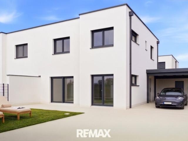 Modernes Zuhause am Ortsrand von Perg – Doppelhaushälfte mit viel Gestaltungsspielraum