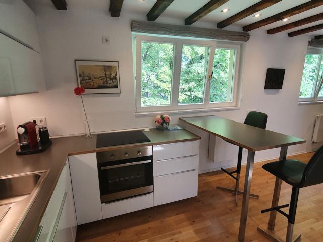 Modernes Apartment in bester Lage: Bonner Südstadt – zeitwohnen.de