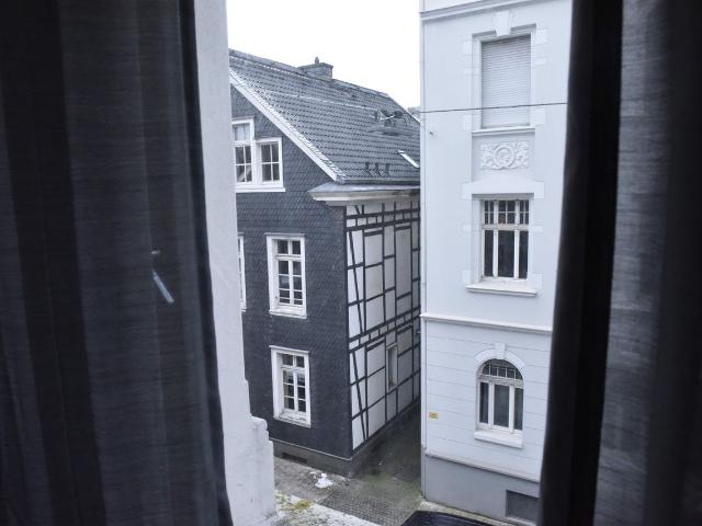 Modernes Apartment in Wuppertal, Wuppertal Amsterdam Apartments for Rent
