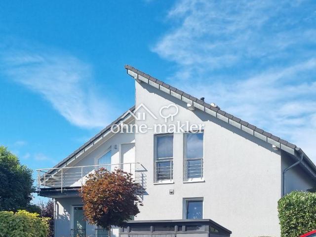 Modernes Architektenhaus mit Fernblick