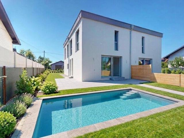 Modernes Doppelhaus in Kottingbrunn – zwei Erstbezugs Einheiten