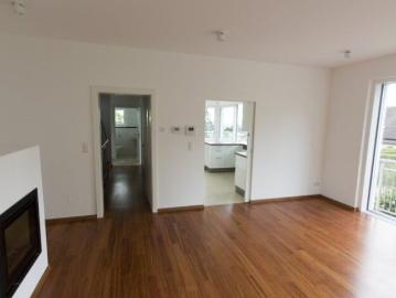 Modernes EF Haus in Hanglage mit Terrassen, Hammer Aussicht, Klima, Dornbach / Wien