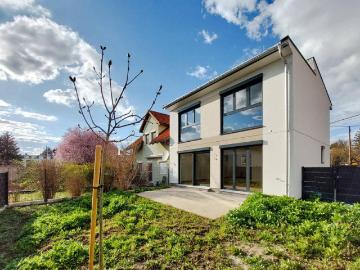 MODERNES EINZELHAUS AM RANDE DER LOBAU IN GRÜNRUHELAGE MIT KAUFOPTION