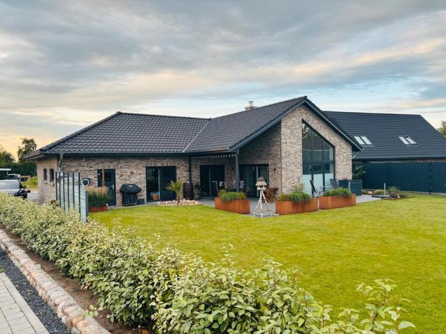 Modernes Einfamilienhaus im Bungalowstil