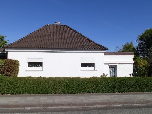 Modernes Einfamilienhaus in Bremerhaven Speckenbüttel von Privat
