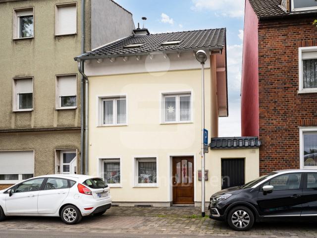 Modernes Einfamilienhaus in Düren!