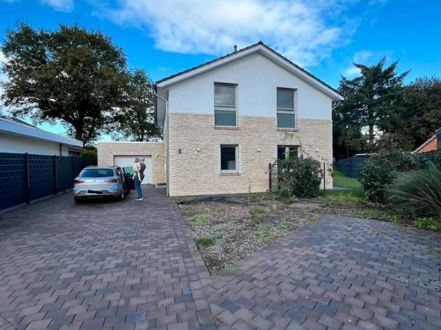 Modernes Einfamilienhaus in Ecklage