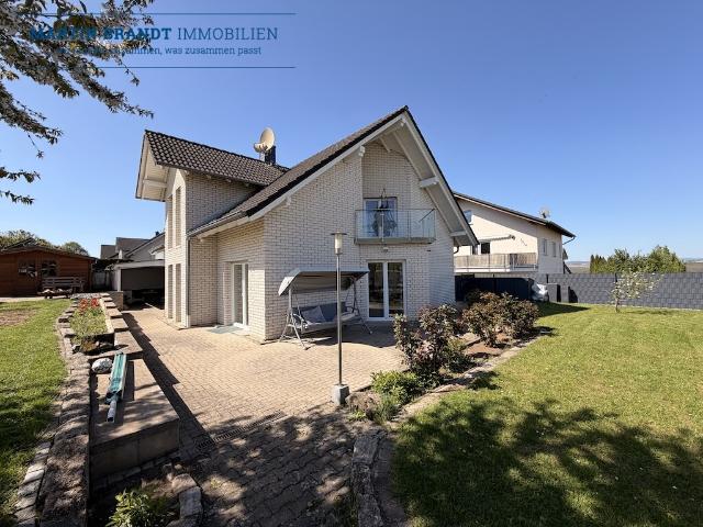 Modernes Einfamilienhaus in Feldrandlage von Limburg / Eschhofen