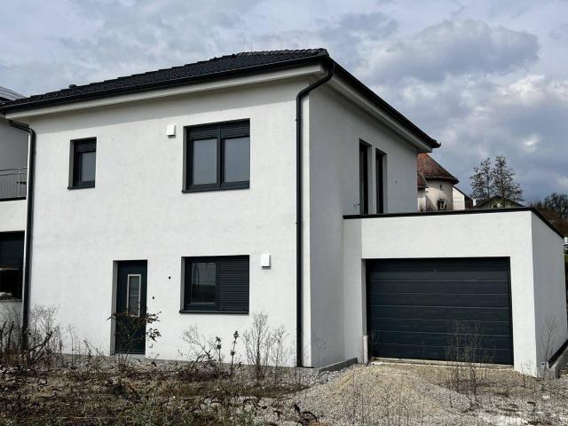 Modernes Einfamilienhaus in toller Aussichtslage 3 mögliche Optionen Ausbauhaus bis Schlüsselfertig