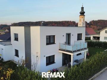 Modernes Einfamilienhaus in Ziegelmassivbauweise – Stilvolles Wohnen in ruhiger Lage