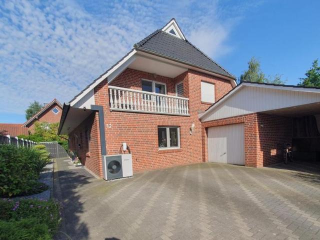 Modernes Einfamilienhaus mit Anliegerwohnung