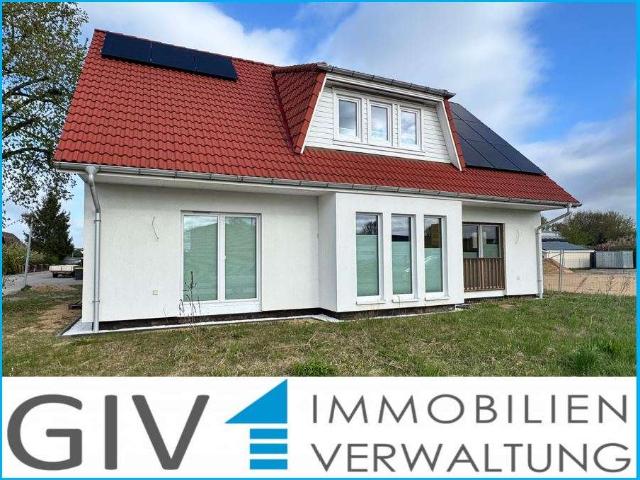 Modernes Einfamilienhaus mit Einliegerwohnung in zentraler Lage von Hagenow
