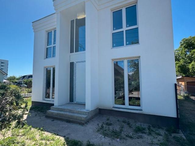 Modernes Einfamilienhaus mit freier gestaltung im Innenbereich