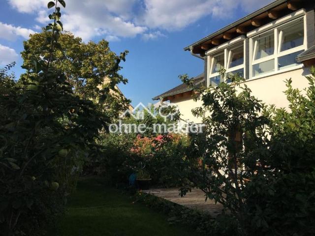 Modernes Einfamilienhaus mit Garten, viel Platz und perfekter Anbindung