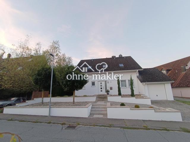 Modernes Einfamilienhaus mit großem Garten,Südterrasse