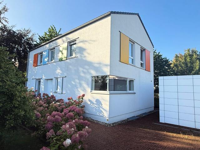 Modernes Einfamilienhaus mit Traumgarten in Bestlage von MG Wickrath!