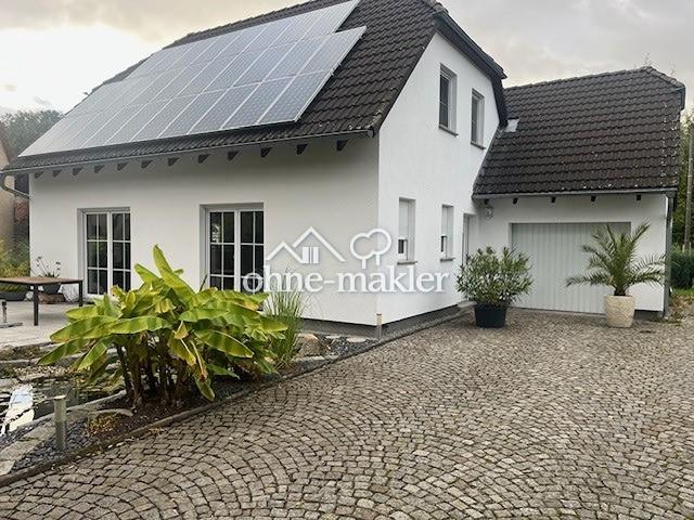 Modernes Einfamilienhaus mit traumhaftem Grundstück, Garage und Gäste WC in Doberschau Gaußig