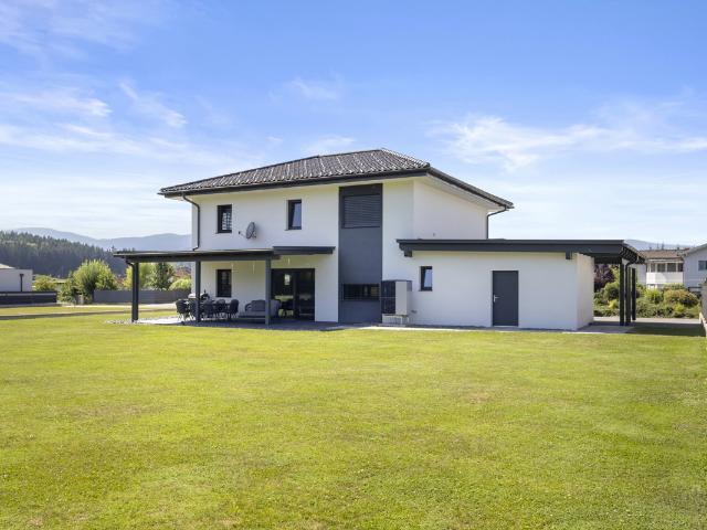 Modernes Einfamilienhaus mit traumhaftem Weitblick & großzügiger Terrasse