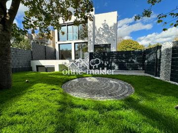 House for sale in Kranichstein - Parkplatz