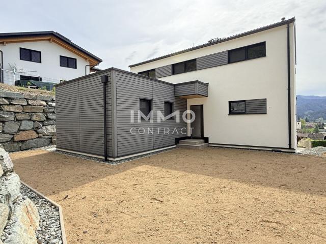 Modernes Griffner Architektenhaus mit Burgblick