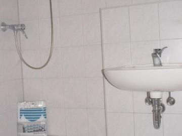 Modernes, helles Studenten Apartment im begrünten Studienpark in Erlangen Nord/Burgberg