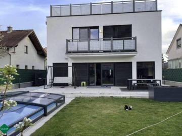 Modernes Luxus Einfamilienhaus mit Pool&Dachterrasse mit Wienblick