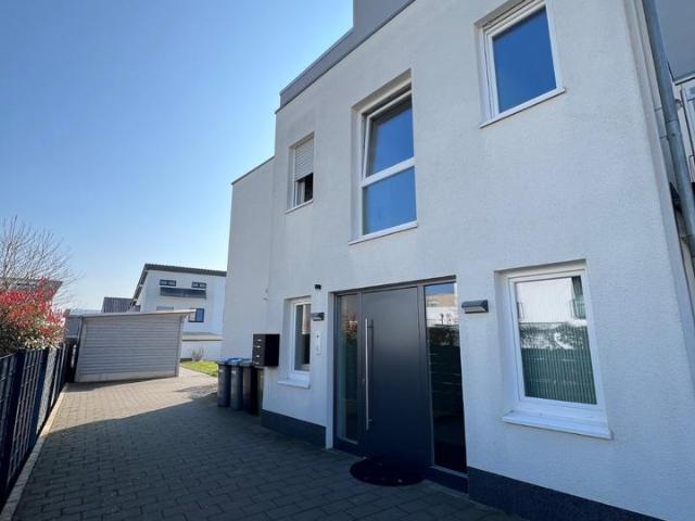 Modernes Mehrfamilienhaus mit 4 Wohnungen in Soest Ardey
