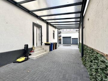 Modernes Mehrfamilienhaus mit vielseitiger Nutzung & attraktivem Außenbereich