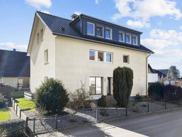 Modernes Mehrfamilienhaus mit Erdwärmepumpe, Balkon und Terrasse!