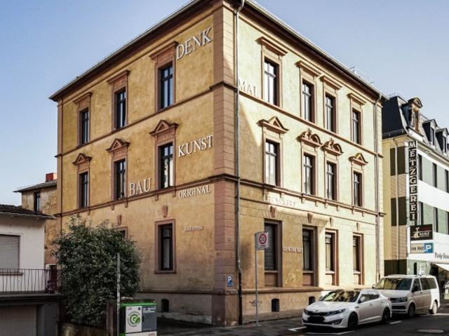 Modernes Mini Apartment mit eigenem Bad in stylischer 7er WG – All inclusive!