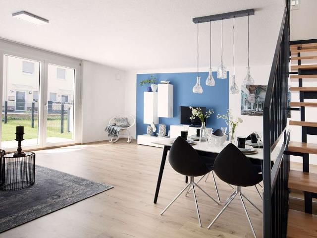 Modernes Mittelhaus in Augsburg Ideal für Familien