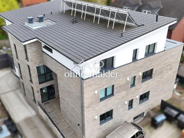 Modernes Open Living in Norderstedt Garstedt: Großzügige 93 m² mit EBK, Aufzug & Tiefgarage