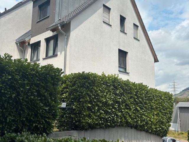Modernes Reiheneckhaus mit Garten in Weinstadt Endersbach
