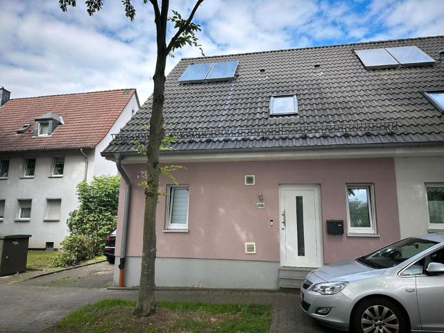 Modernes Reihenendhaus Erstbezug 2017