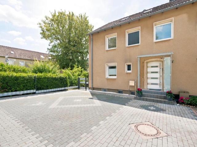Modernes Reihenendhaus Terrasse Stellplatz „Provisionsfrei“