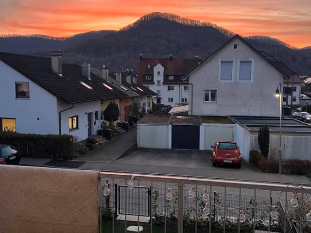 Modernes Reihenmittelhaus Bj. 2023 mit Alb Panoramablick