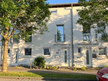 Modernes Reihenmittelhaus in Baltmannsweiler