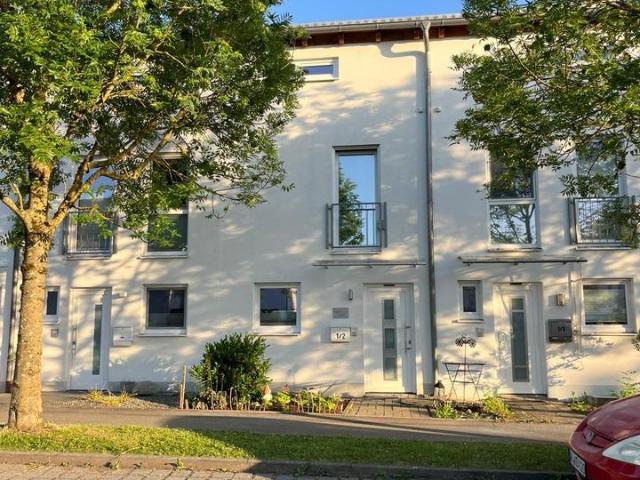 Modernes Reihenmittelhaus in Baltmannsweiler