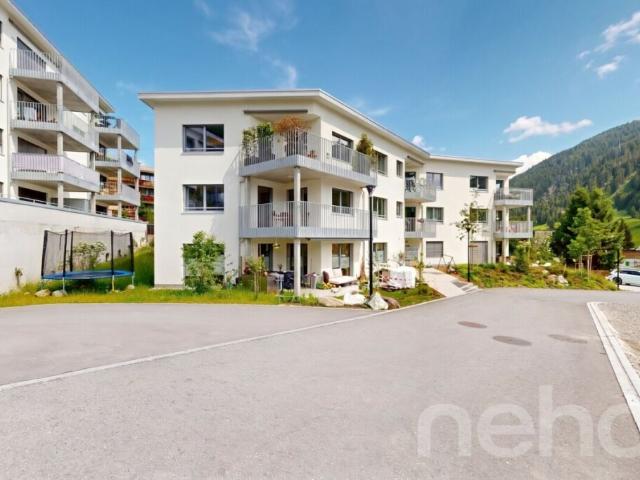 Moderner Wohnkomfort in Davos ? Neubau mit grosser Terrasse