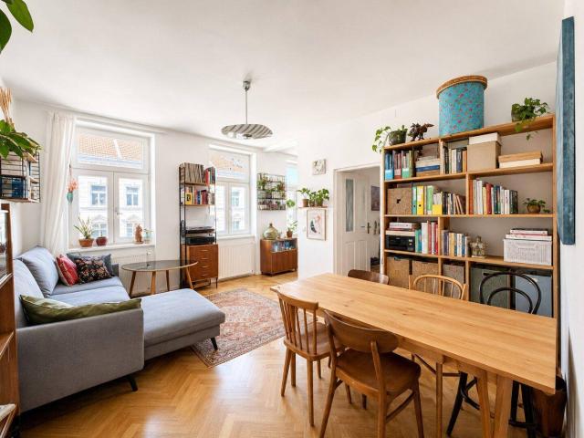 MODERNER ALTBAU | 2 Zimmer | ca. 50 m² WFL | 3. LIFTSTOCK | Saniert | Top Anbindung