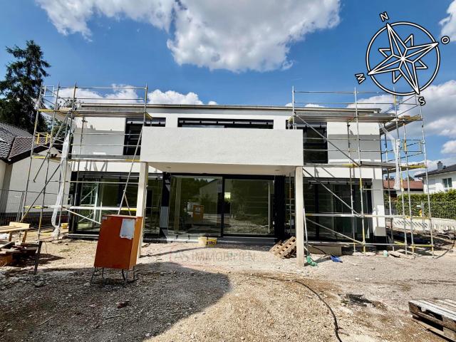 Moderner Architekten Neubau Erstbezug sehr helle, ruhige 3 Zimmer DG Wohnung Gräfelfing