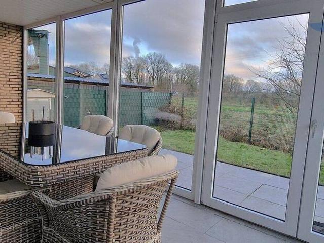 Moderner Bungalow in ruhiger Rheinberg Lage