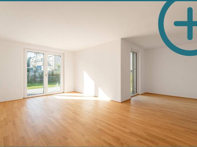 Moderner Familienhit mit Gartenruhe & Stadtnähe