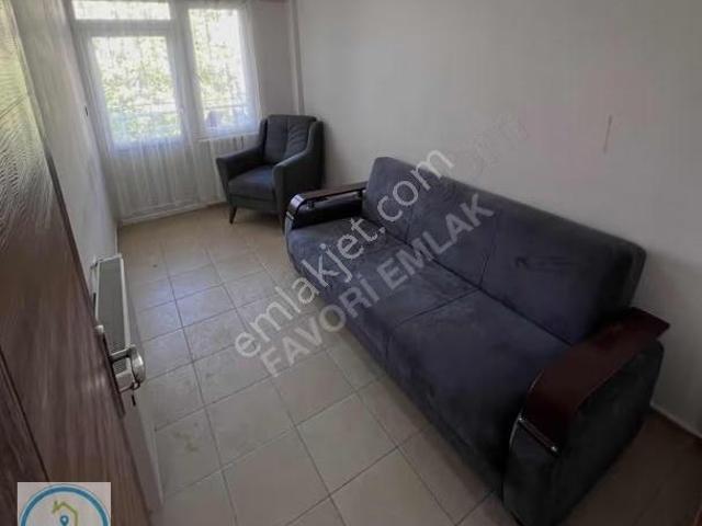 Modernevlerde Kiralık Ara Kat Balkonlu 1+1 Apart
