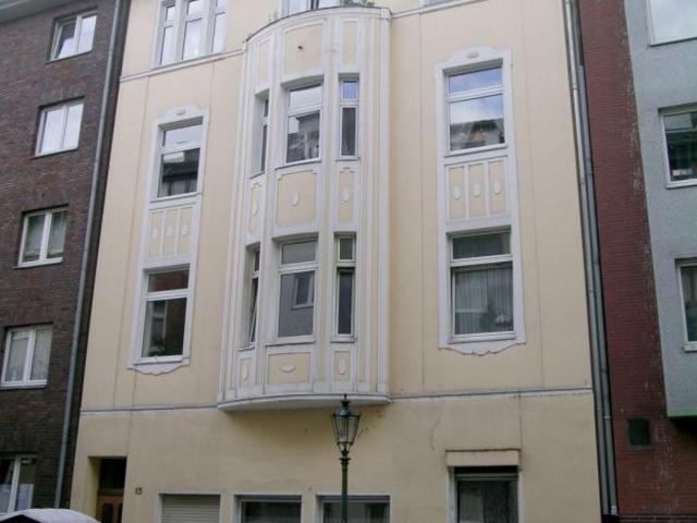 Modernised Apartment with terrace in 'Medienhafen, Düsseldorf, Dusseldorf Amsterdam Apartments for Rent