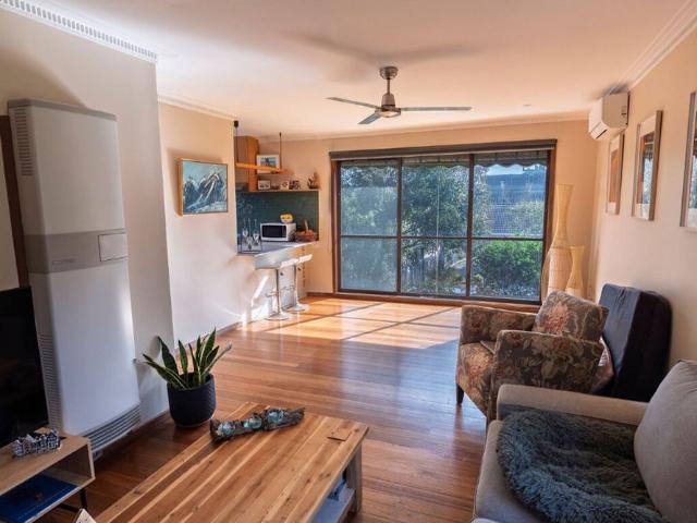Modernised, low maintenance 2 bedroom home