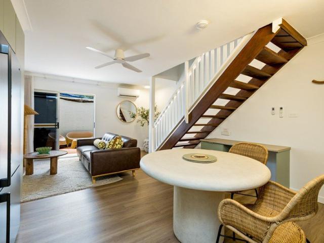 Modernised Townhouse in Prestigious Edge Hill